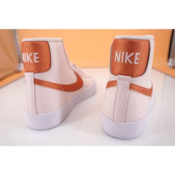 Nike Blazer Mid 77 Ess Soft Pink Copper basketbal Sneakers Trainers Size 5.5 New - Picture 3 of 8